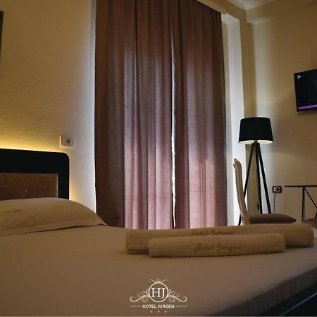 Hotel Jurgen Lezhe Bagian luar foto
