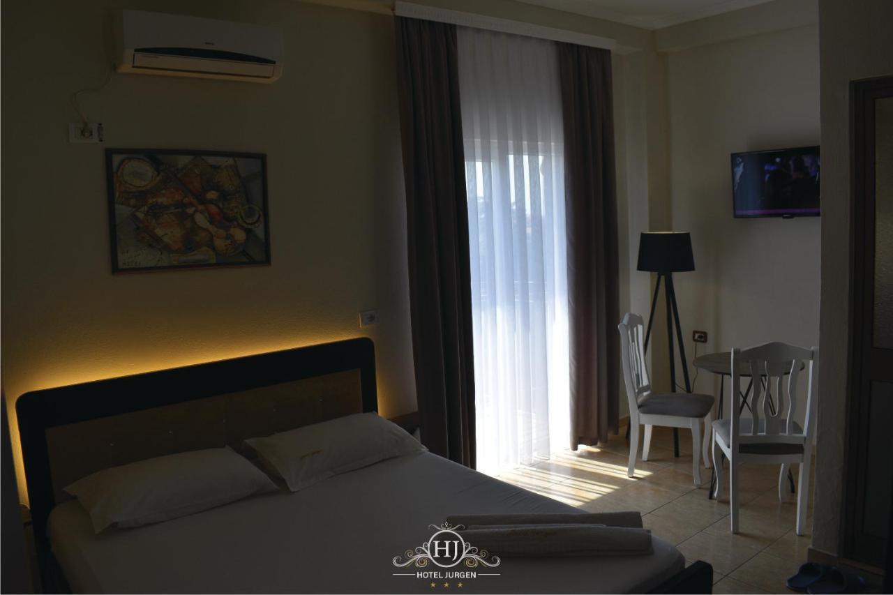 Hotel Jurgen Lezhe Bagian luar foto
