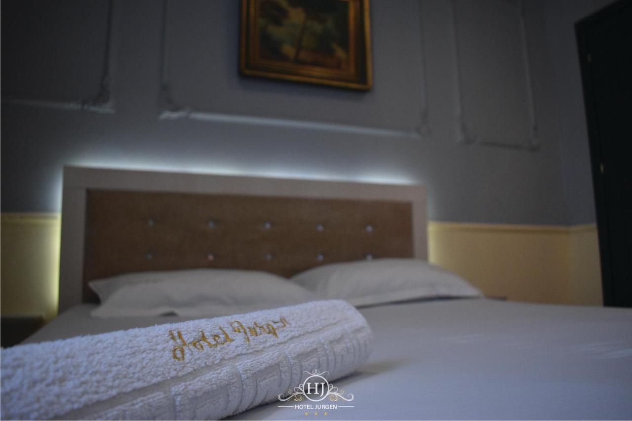 Hotel Jurgen Lezhe Bagian luar foto