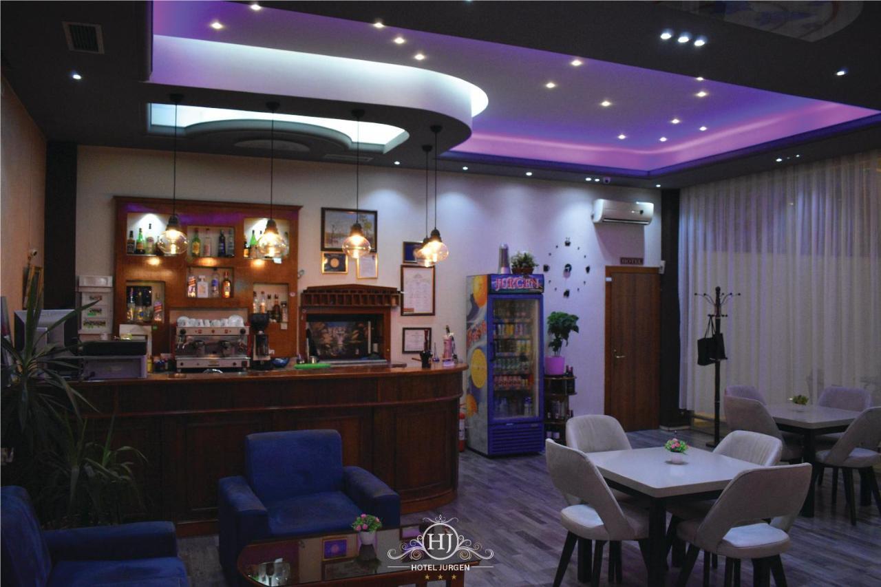 Hotel Jurgen Lezhe Bagian luar foto