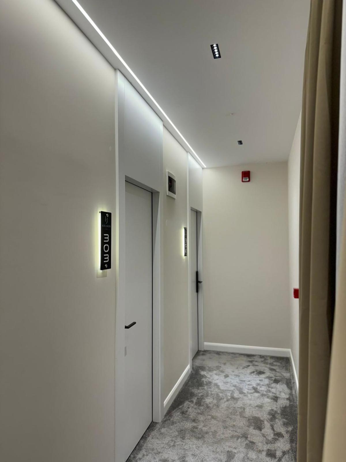 Hotel Jurgen Lezhe Bagian luar foto